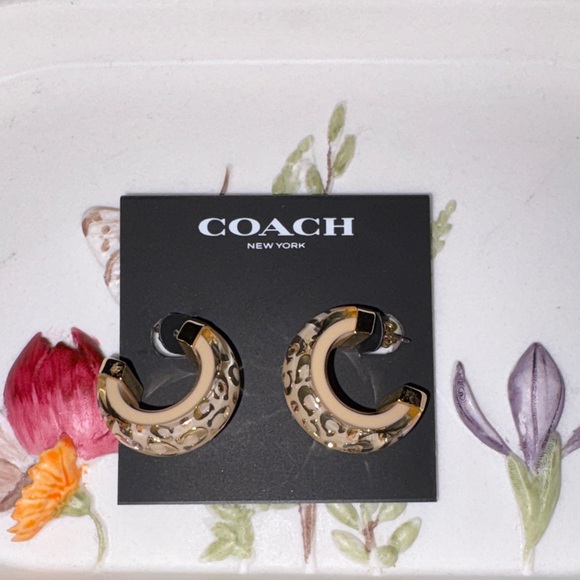 Coach resin pink Hoop Earrings - Picture 1 of 3